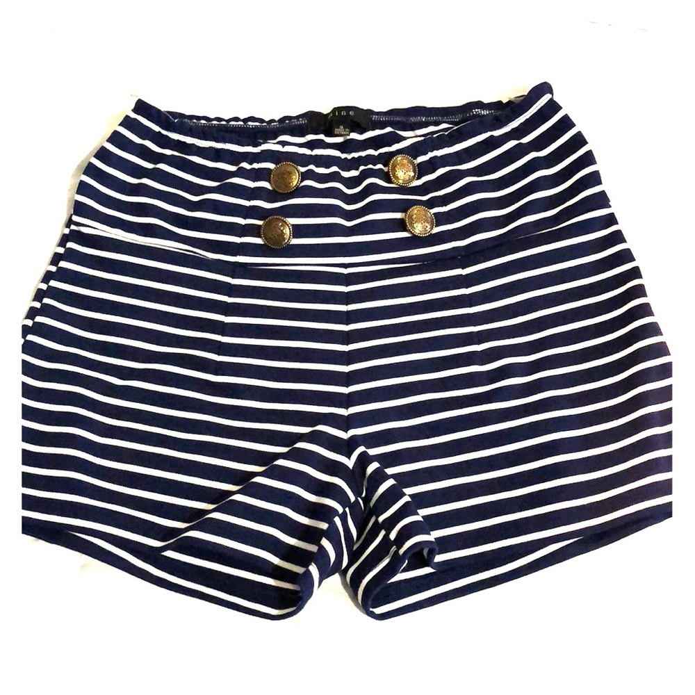 Stripe shorts